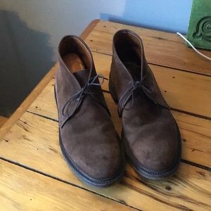 Alden Mens Suede Chukka boots